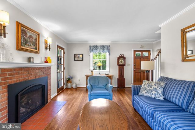 9714 NASSAU LN, Silver Spring, MD 20901