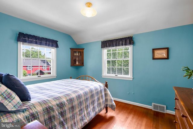 9714 NASSAU LN, Silver Spring, MD 20901