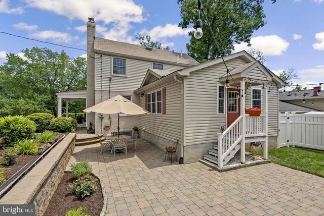 9714 NASSAU LN, Silver Spring, MD 20901