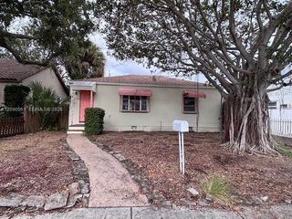1822 N N Street, Lake Worth, FL 33460