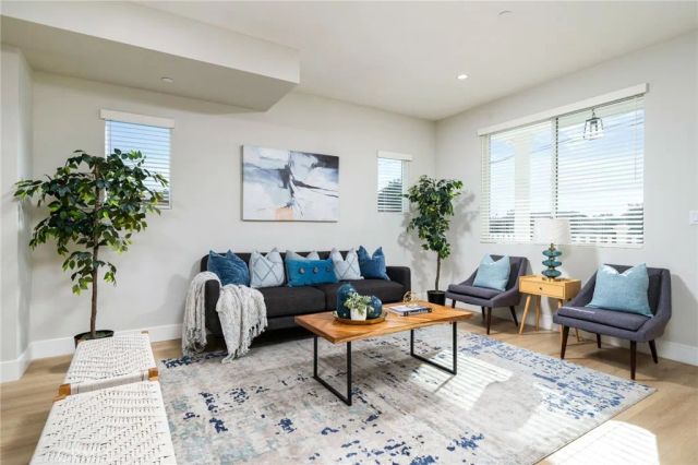 798 Amelia Avenue B, San Dimas, CA 91773