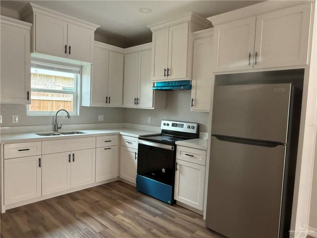 2613 E Israel Avenue, Alton, TX 78573