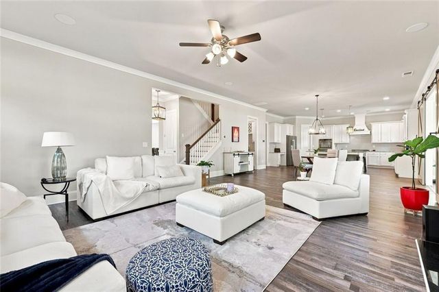 4550 Point Rock Drive, Buford, GA 30519