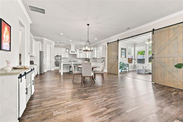 4550 Point Rock Drive, Buford, GA 30519