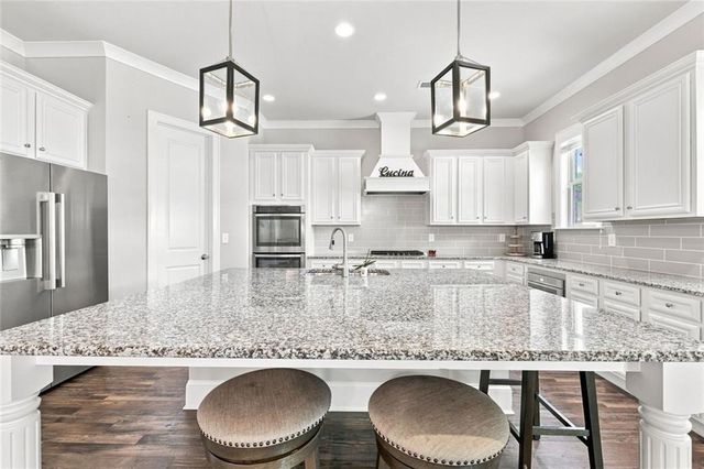 4550 Point Rock Drive, Buford, GA 30519