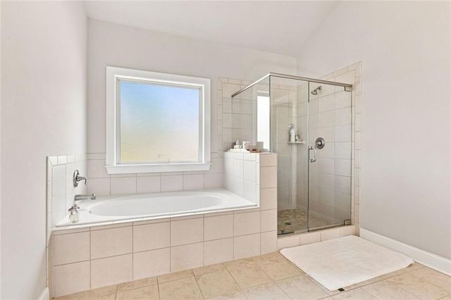 4550 Point Rock Drive, Buford, GA 30519
