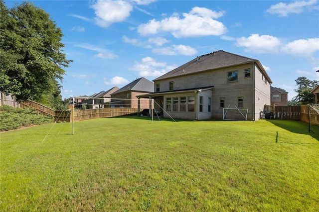 4550 Point Rock Drive, Buford, GA 30519
