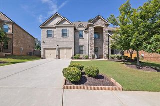 4550 Point Rock Drive, Buford, GA 30519