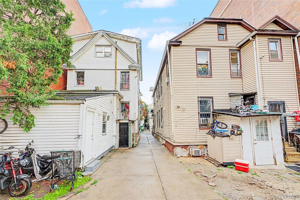3723 111TH Street, Corona, NY 11368 — photo 3