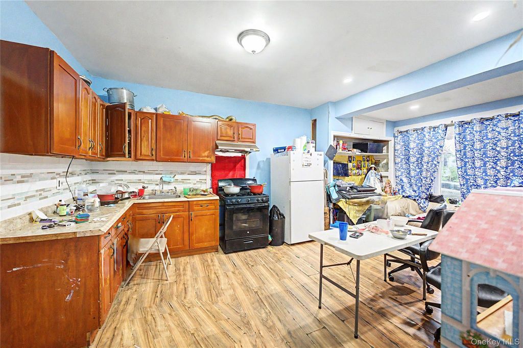 3723 111TH Street, Corona, NY 11368 — photo 5