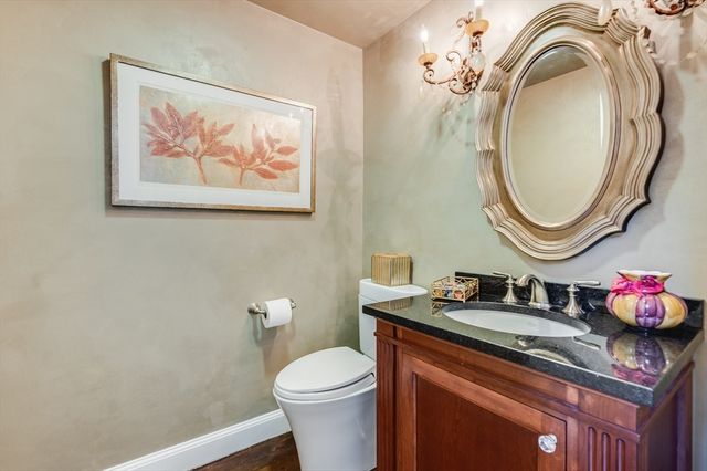 439 Dedham St C, Newton, MA 02459