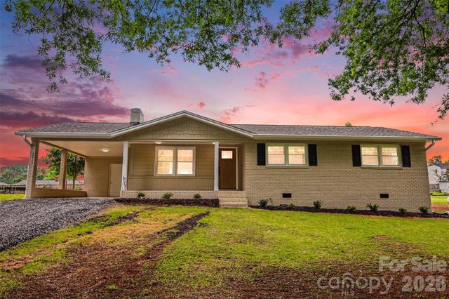 24454 Dillon Road, Albemarle, NC 28001