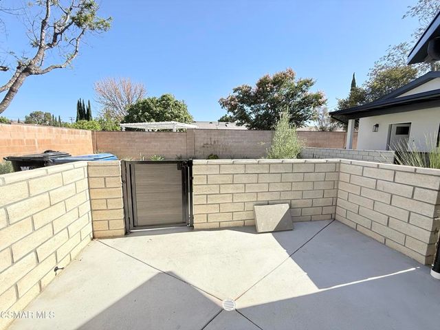 4245 Juneau Circle C, Simi Valley, CA 93063