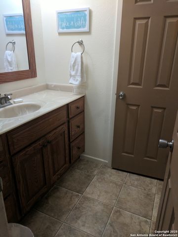 5119 TIMBERHURST, San Antonio, TX 78250
