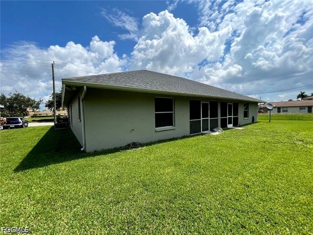 908 Cape Coral PKY W 908, Cape Coral, FL 33914