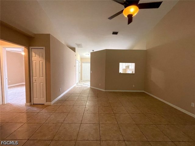 908 Cape Coral PKY W 908, Cape Coral, FL 33914