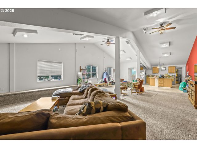 33685 Se KELSO Rd, Boring, OR 97009