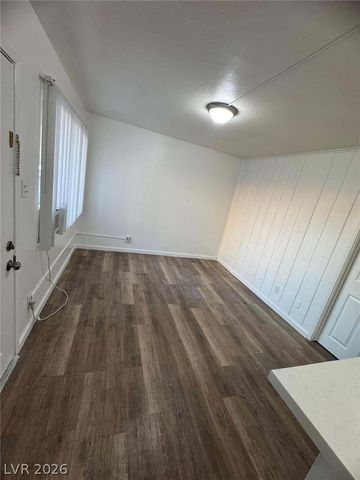 312 West Cleveland Avenue 8, Las Vegas, NV 89102