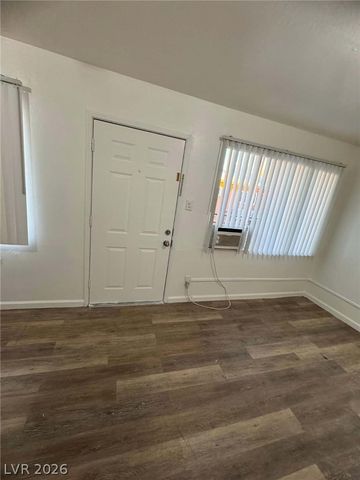 312 West Cleveland Avenue 8, Las Vegas, NV 89102