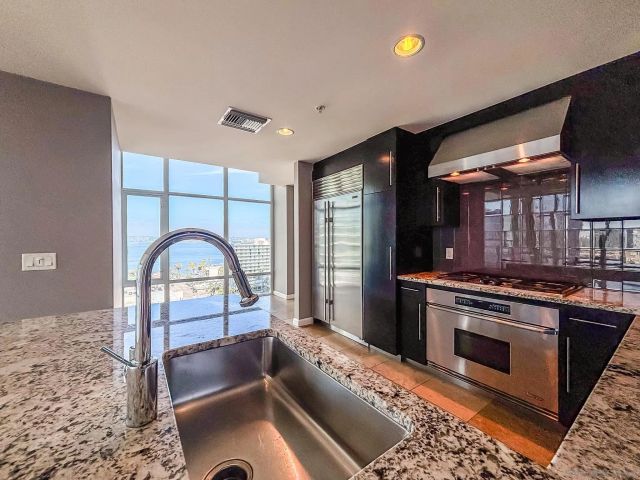 1262 Kettner 1504, San Diego, CA 92101