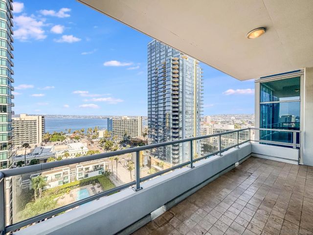 1262 Kettner 1504, San Diego, CA 92101
