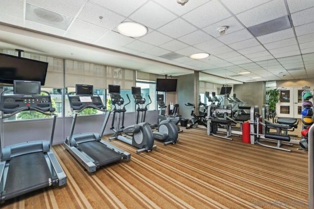 1262 Kettner 1504, San Diego, CA 92101