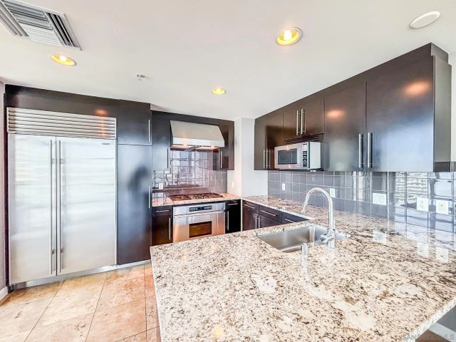 1262 Kettner 1504, San Diego, CA 92101
