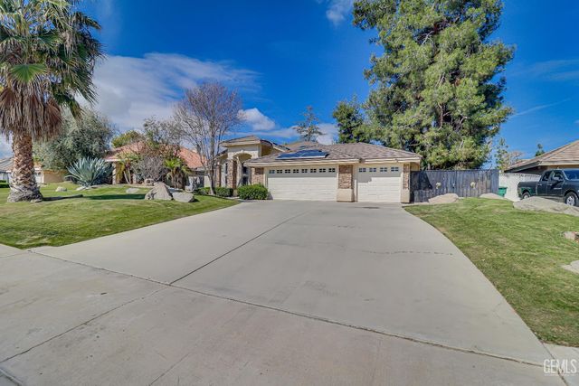 12800 Dove Creek Drive, Bakersfield, CA 93312