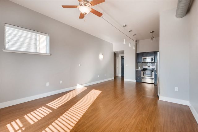 928 Travis Avenue 307, Fort Worth, TX 76104