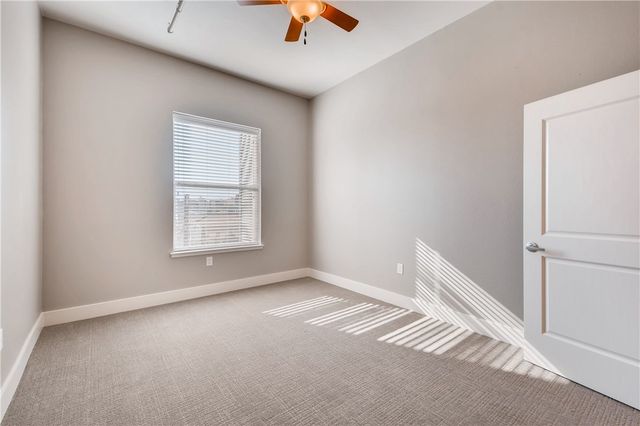 928 Travis Avenue 307, Fort Worth, TX 76104