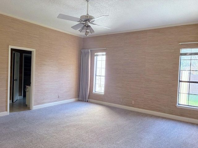 10215 River Plantation DR B, Austin, TX 78747