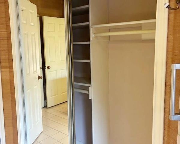10215 River Plantation DR B, Austin, TX 78747