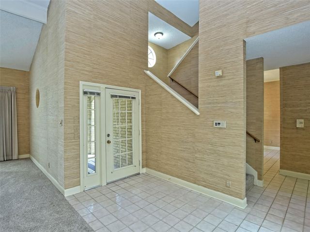 10215 River Plantation DR B, Austin, TX 78747