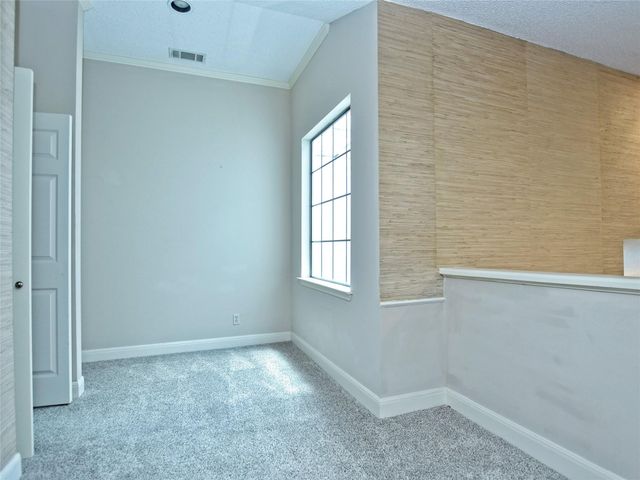 10215 River Plantation DR B, Austin, TX 78747