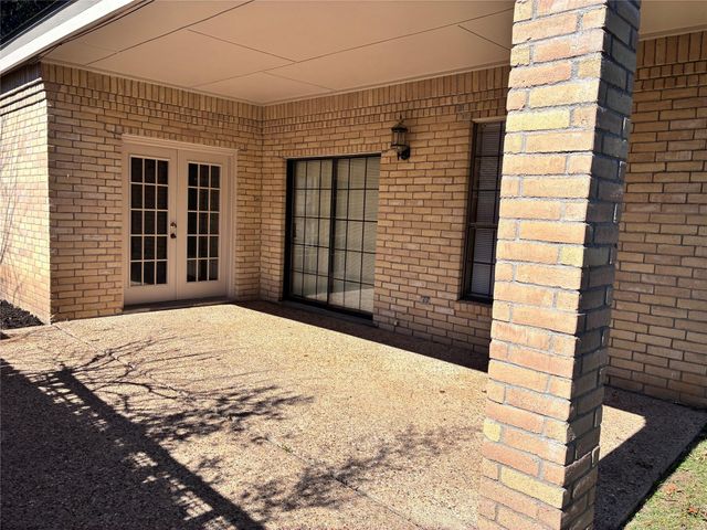 10215 River Plantation DR B, Austin, TX 78747