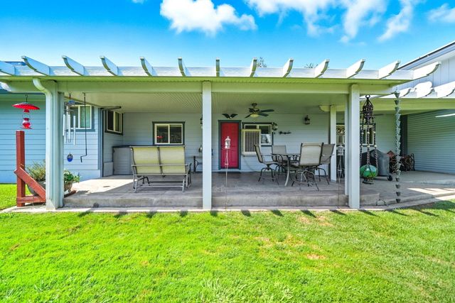 20260 River Valley Drive, Anderson, CA 96007