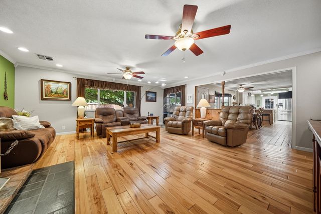 20260 River Valley Drive, Anderson, CA 96007