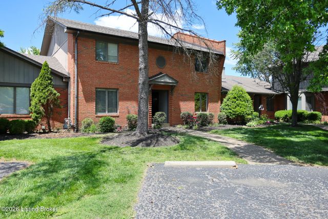 6481 Marina Dr, Prospect, KY 40059