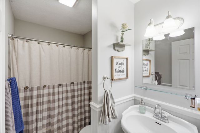 1536 Poplar Grove Rd, Westmoreland, TN 37186