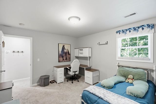 1536 Poplar Grove Rd, Westmoreland, TN 37186