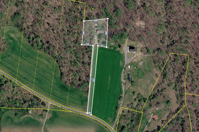 1536 Poplar Grove Rd, Westmoreland, TN 37186
