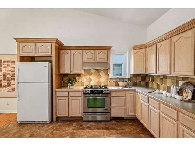 1670 Stove Prairie Cir, Loveland, CO 80538