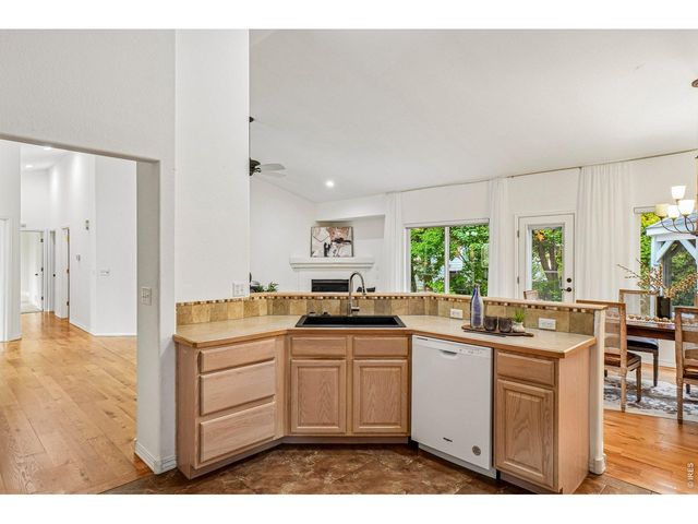 1670 Stove Prairie Cir, Loveland, CO 80538
