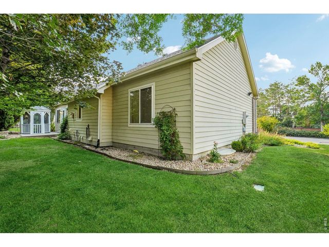 1670 Stove Prairie Cir, Loveland, CO 80538