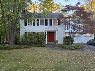 14 Viola Road, Suffern, NY 10901