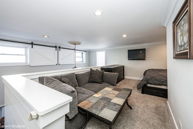 2350 N Kedzie Avenue F, Chicago, IL 60647