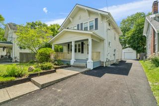 925 College Avenue, Columbus, OH 43209