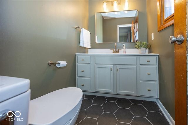 8058 N Richardt Avenue, Indianapolis, IN 46256