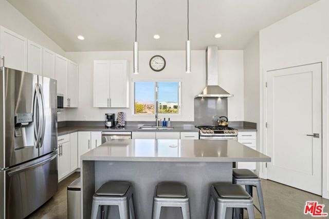 6792 San Angelo Avenue, Joshua Tree, CA 92252