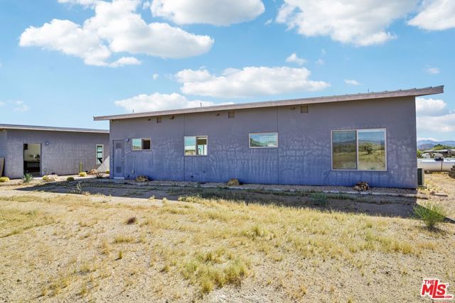 6792 San Angelo Avenue, Joshua Tree, CA 92252